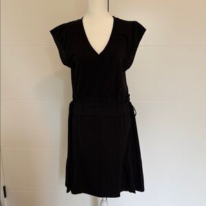 Grey State Black V-Neck Cap Sleeve Mini Dress